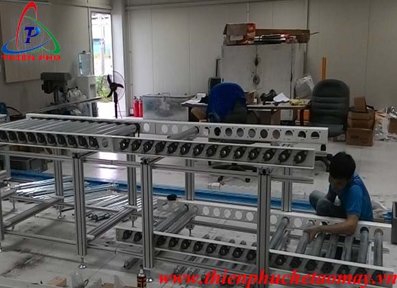 Dàn Băng Tải Con Lăn